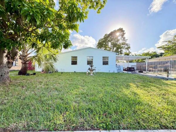 Lake Forest, 4500 SW 33rd Dr, West Park, Florida 33023, image 2