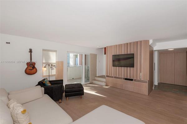 Magnolia, 1005 8th St #204, Miami Beach, Florida 33139, image 3