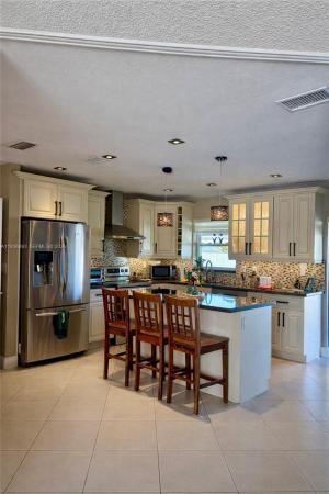 Melnor Park, 10251 SW 27th St, University Park, Florida 33165, image 3