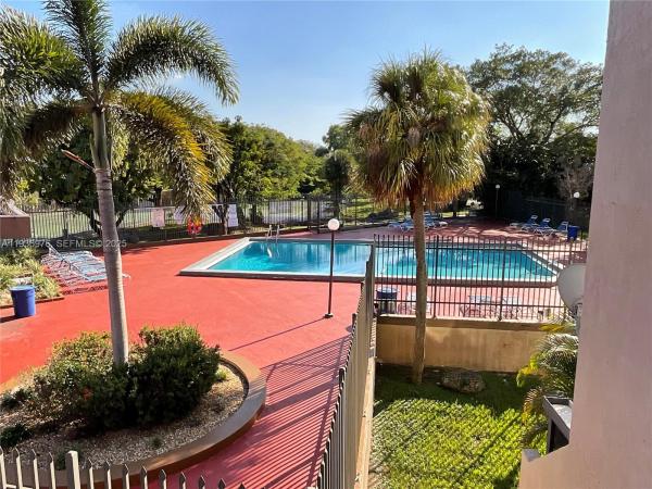 820 NW 87th Ave #114, Unincorporated Dade County, Florida 33172, image 1