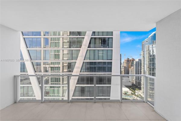 Ten Museum Park Residential, 1040 Biscayne Blvd #4108, Miami, Florida 33132, image 2