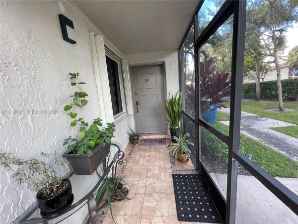 16240 Laurel Dr #101, Weston, Florida 33326, image 1