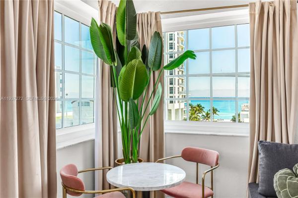 Ocean Spray Hotel, 4130 Collins Ave #703, Miami Beach, Florida 33140, image 1