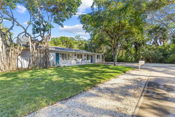 Stratoliner Estates, 3021 SW 23rd St, Fort Lauderdale, Florida 33312, image 1