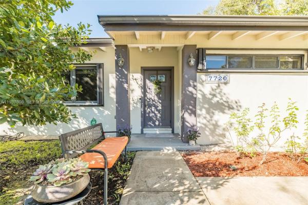 Pinecrest Villas, 7720 SW 59th Ct, South Miami, Florida 33143, image 1