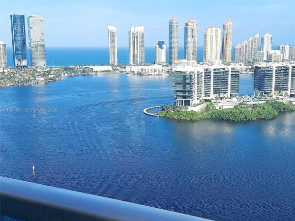 Aventura Marina 2, 3330 NE 190th St #PH-15, Aventura, Florida 33180, image 1
