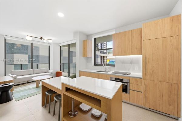 11 NE 6th St #709, Miami, Florida 33132, image 1