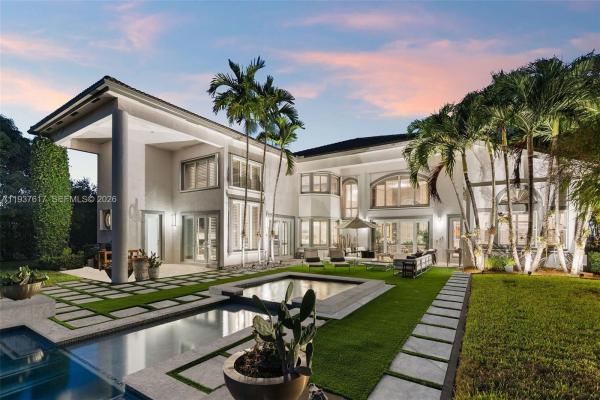 Long Lake Ranches, 11032 Pine Lodge Trl, Davie, Florida 33328, image 1