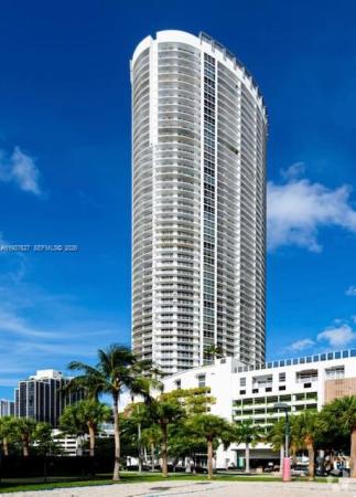 Opera Tower, 1750 N Bayshore Dr #1812, Miami, Florida 33132, image 1
