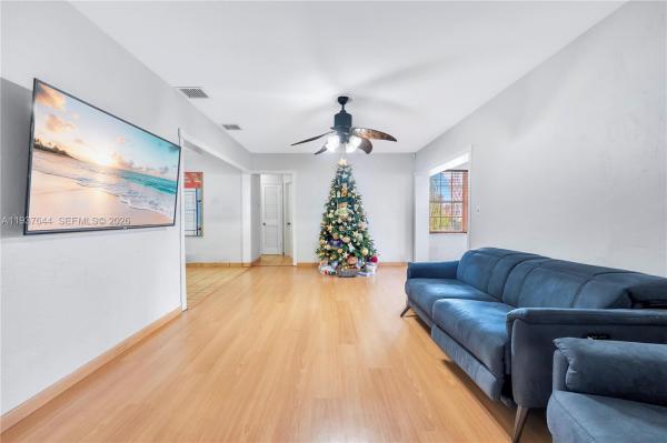 Bradley Manor, 5015 E Palm Ct, Hialeah, Florida 33013, image 2