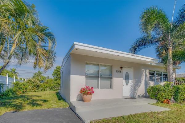 Roosevelt Estates, 1305 11th Ct, West Palm Beach, Florida 33401, image 1