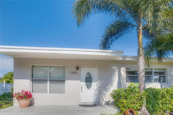 Roosevelt Estates, 1305 11th Ct, West Palm Beach, Florida 33401, image 2