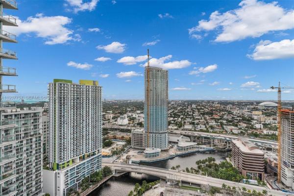Mint At Riverfront, 92 SW 3rd St #4109, Miami, Florida 33130, image 3