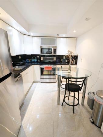 Winston Towers 700, 290 174th St #503, Sunny Isles Beach, Florida 33160, image 2