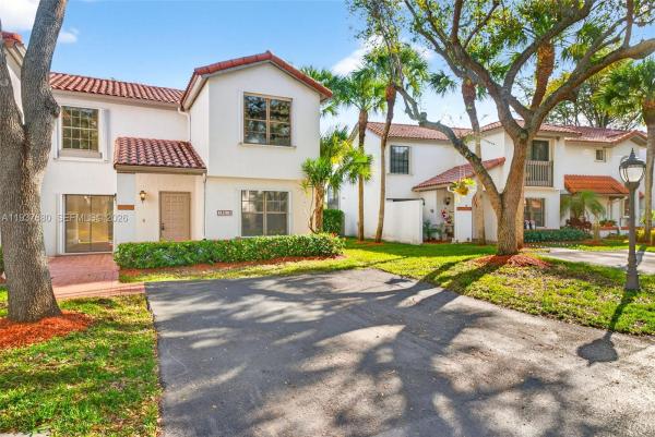 Briar Bay Townhouse Estates, 13013 SW 95th Ave, Kendall, Florida 33176, image 3