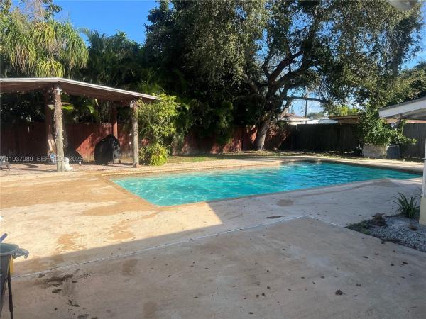 9755 SW 165th Ter, Miami, Florida 33157, image 1