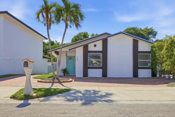 12002 SW 210th St, Miami, Florida 33177, image 1