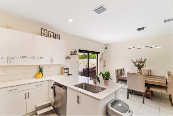 Aquabella, 11431 W 32nd Ln, Hialeah, Florida 33018, image 1
