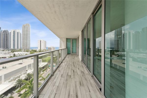 Sunny Isles Beach, Florida 33160, image 1