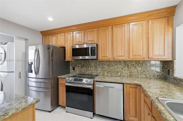 1401 NW 97th Ter #315, Pembroke Pines, Florida 33024, image 1