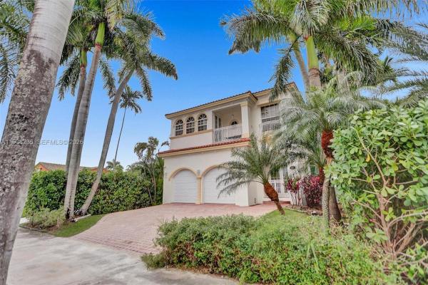 Hollywood Lakes, 832 Hollywood Blvd, Hollywood, Florida 33019, image 3