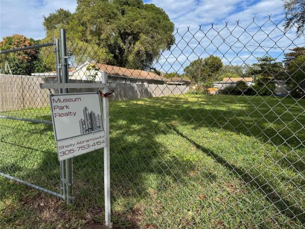  #, Unincorporated Dade County, Florida 33150, image 1