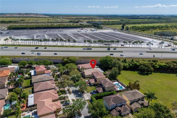 Villas Del Campo, 10770 SW 245th St, Princeton, Florida 33032, image 1