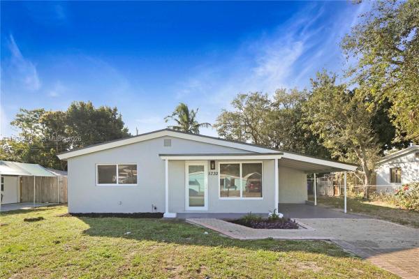 Playland Estates, 5730 Greene St, Hollywood, Florida 33021, image 2