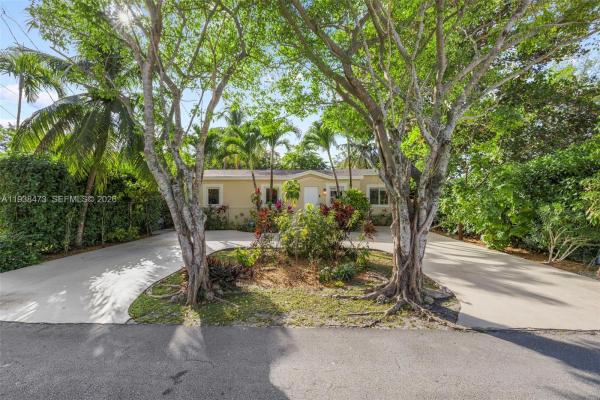 Coral Way Park, 6086 SW 20th St, Coral Terrace, Florida 33155, image 2