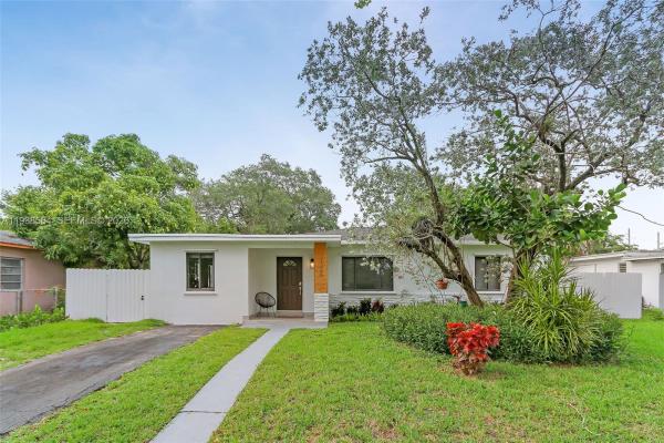 Lerob, 1335 NE 133rd St, North Miami, Florida 33161, image 3