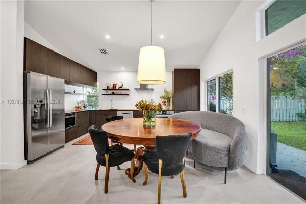 Sierra Falls, 648 Sand Creek Cir, Weston, Florida 33327, image 1