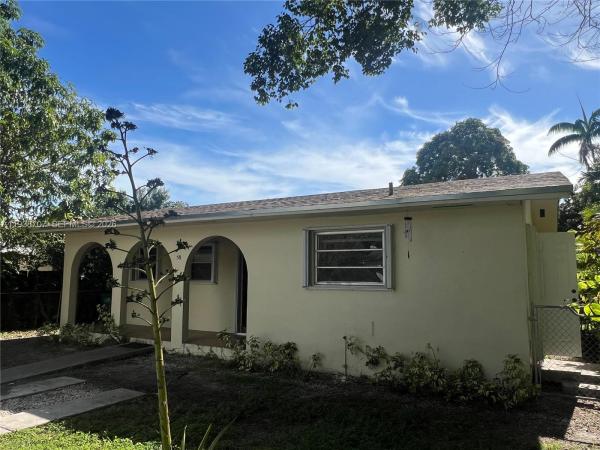 58 NE 117th St, Unincorporated Dade County, Florida 33161, image 3