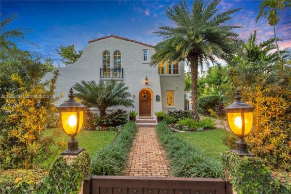 Granada, 1311 Alhambra Cir, Coral Gables, Florida 33134, image 3