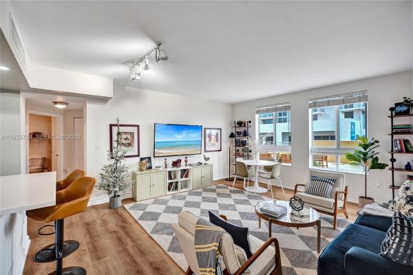 Toscano At Dadeland, 7350 SW 89th St #911S, Unincorporated Dade County, Florida 33156, image 1