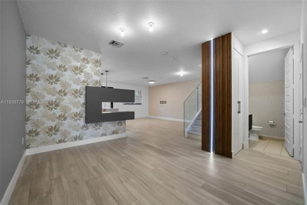 Summit At Park Central, 8106 NW 105th Ct, Doral, Florida 33178, image 3