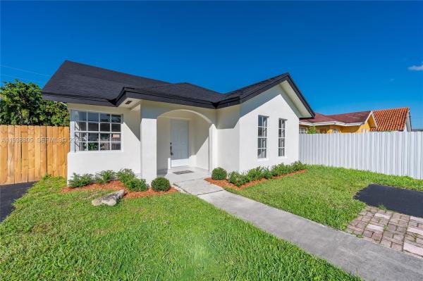 29790 SW 161st Ct, Leisure City, Florida 33033, image 3