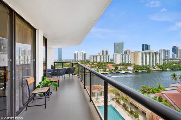 Turnberry Isle South, 19667 Turnberry Way #10B, Aventura, Florida 33180, image 2