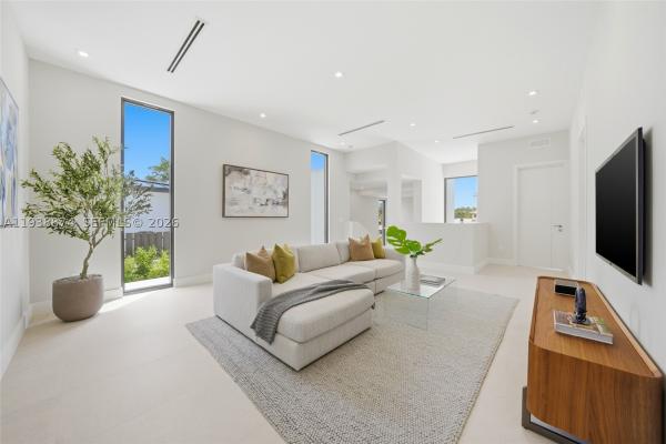 Rio Vista, 1117 SE 9th St, Fort Lauderdale, Florida 33316, image 2