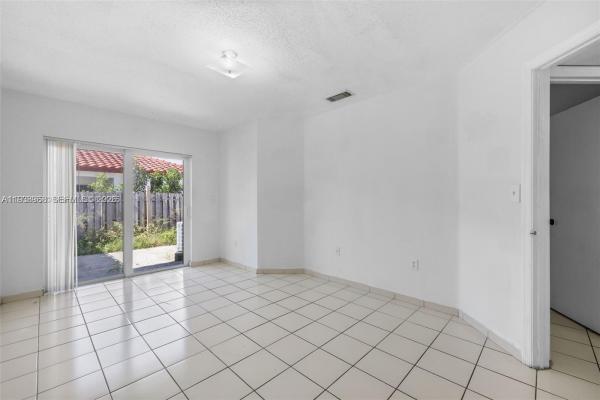 Saga Bay Townhomes, 20747 SW 81st Pl, Cutler Bay, Florida 33189, image 2