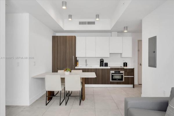 Smart Brickell 1, 239 SW 9th St #1603, Miami, Florida 33130, image 2
