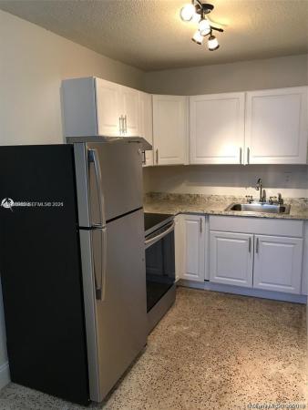 Guernica, 142 SW 18th Ave #9, Miami, Florida 33135, image 3