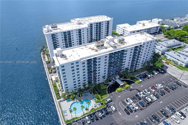 Treasures On The Bay, 7501 E Treasure Dr #3M, North Bay Village, Florida 33141, image 3