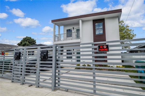 1749 NW 64th St, Unincorporated Dade County, Florida 33147, image 1