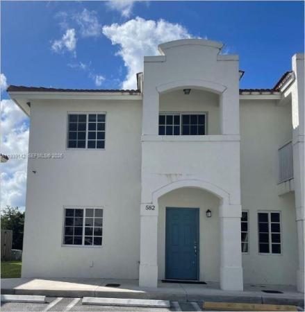 Southern Pointe Villas, 582 SW 2nd Pl, Florida City, Florida 33034, image 2