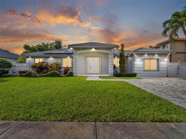 Picket Fences Country Estates, 25372 SW 122nd Ct, Princeton, Florida 33032, image 2