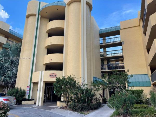 Isles Of Inverrary, 6575 W Oakland Park Blvd #511, Lauderhill, Florida 33313, image 2