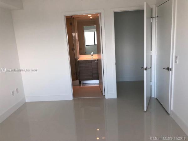 Paraiso Bay, 650 NE 32nd St #4503, Miami, Florida 33137, image 2
