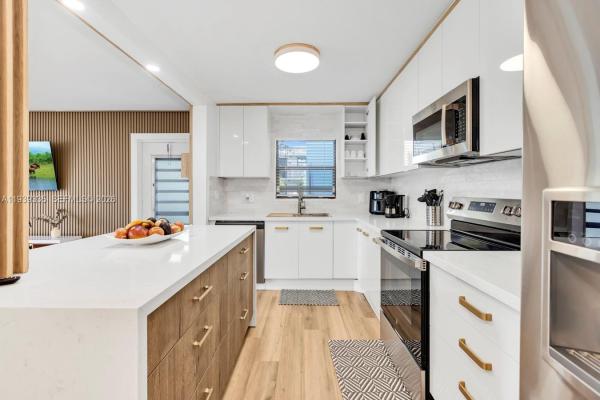 Town & Country Estates, 502 Osprey Dr #19B, Delray Beach, Florida 33444, image 1