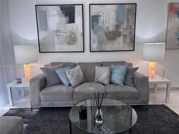 Bravura, 3301 N Country Club Dr #104, Aventura, Florida 33180, image 1