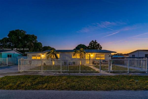 19542 SW 120th Ave, Unincorporated Dade County, Florida 33177, image 1